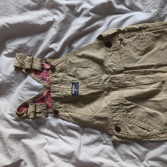 OshKosh Overalls 5T - Picture 2 of 5